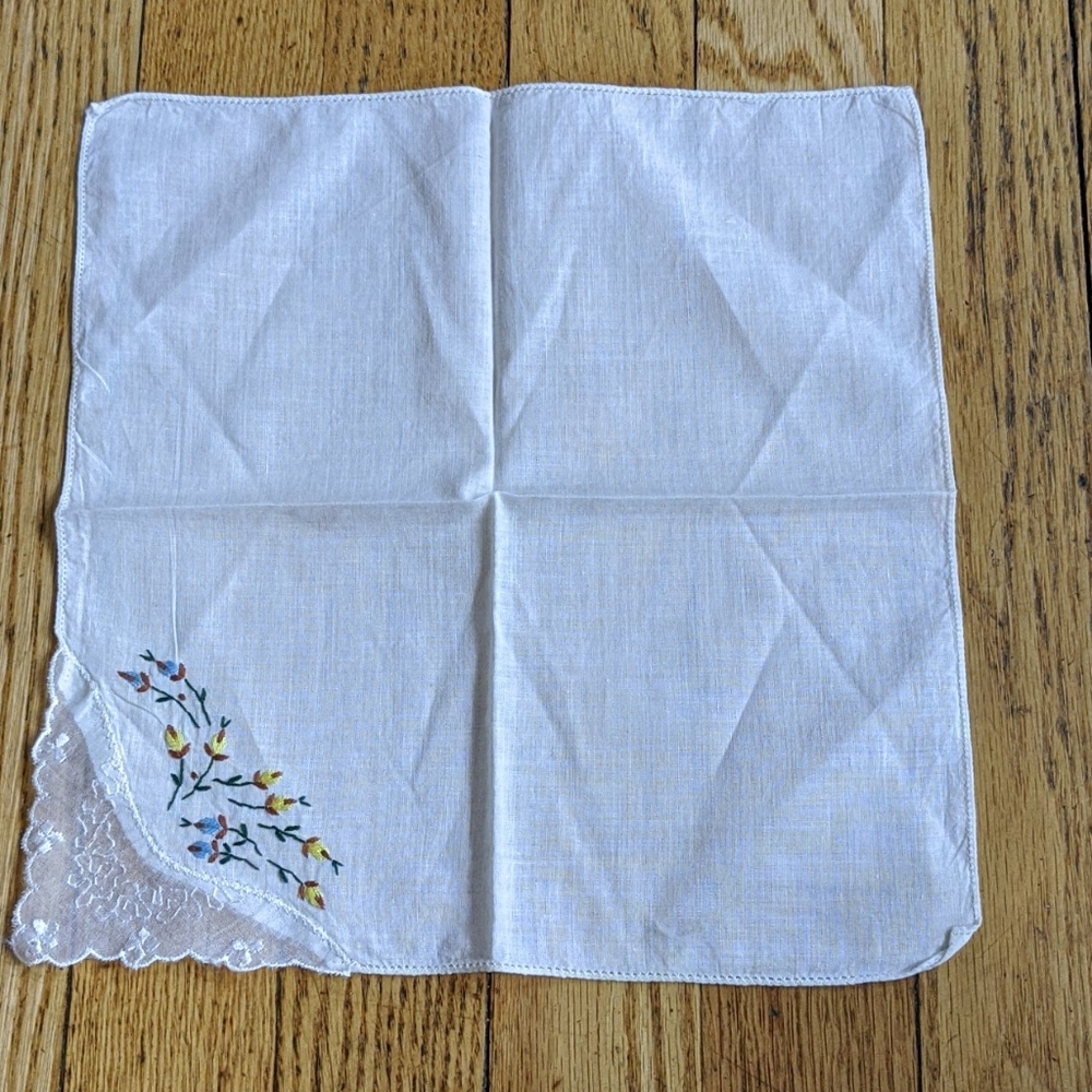 Vintage Ladies Hankie Handkerchief